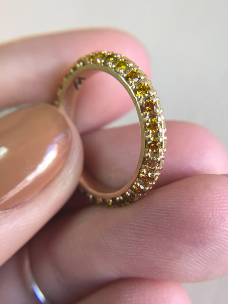 Edge Band Pavé